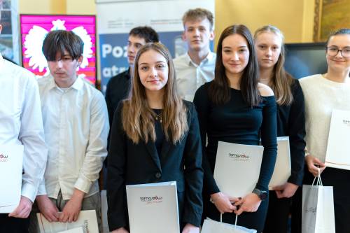 Zdjęcie grupowe uhonorowanych