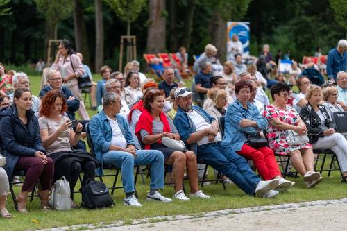 Na zdjęciu publiczność